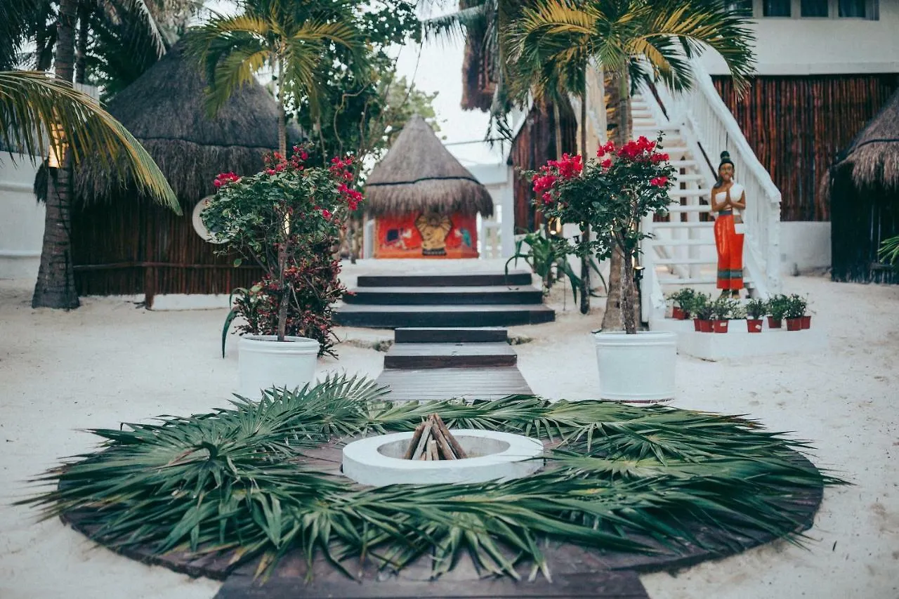 Shambala Petit Hotel Tulum