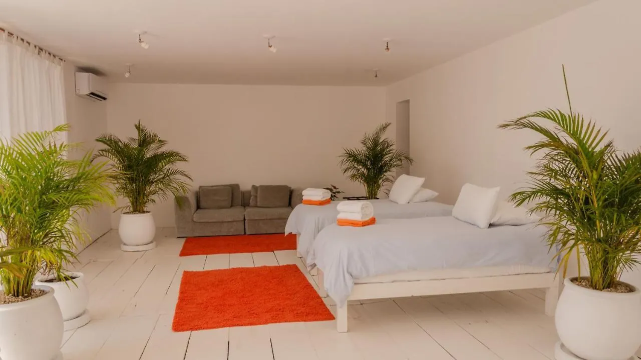 Shambala Petit Hotel تولوم