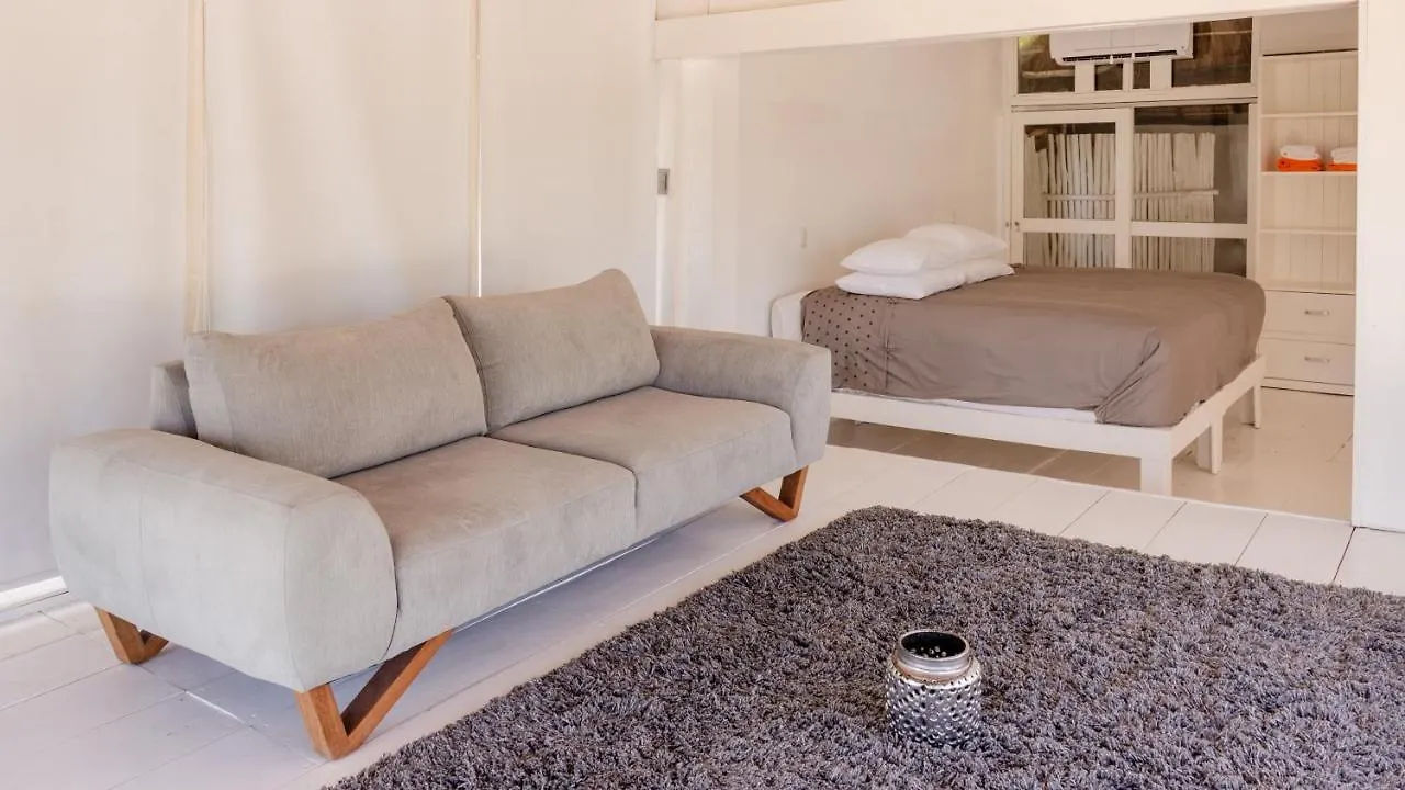 Shambala Petit Hotel تولوم